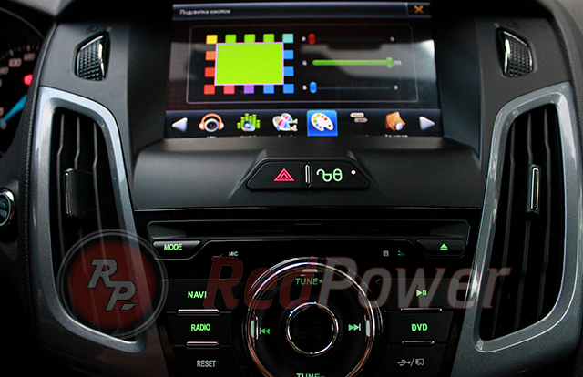 Выбор цвета подсветки кнопок автомагнитолы RedPower для Ford