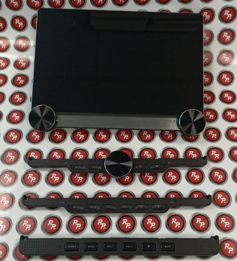 Автомагнитола RedPower 850 4/64 Гб 11.5' со сменными панелями (4 шт.) Автомагнитола RedPower 850 4/64 Гб 11.5' со сменными панелями (4 шт.)