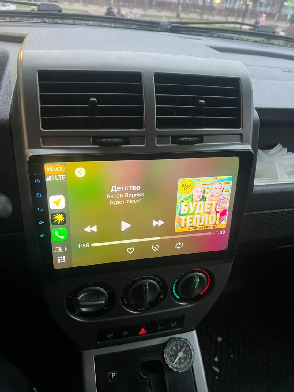 Автомагнитола RedPower 70417 для Jeep Compass 1-поколение (01.2006-06.2011) Автомагнитола RedPower 70417 для Jeep Compass 1-поколение (01.2006-06.2011)