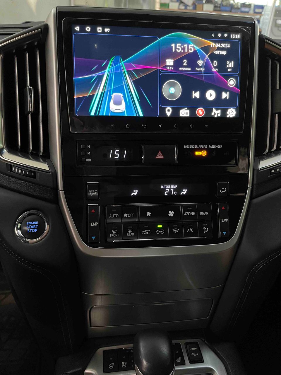 Установленная Автомагнитола c 2K экраном RedPower 71201 Slim для Toyota Land Cruiser 200 (10.2015-06.2021)