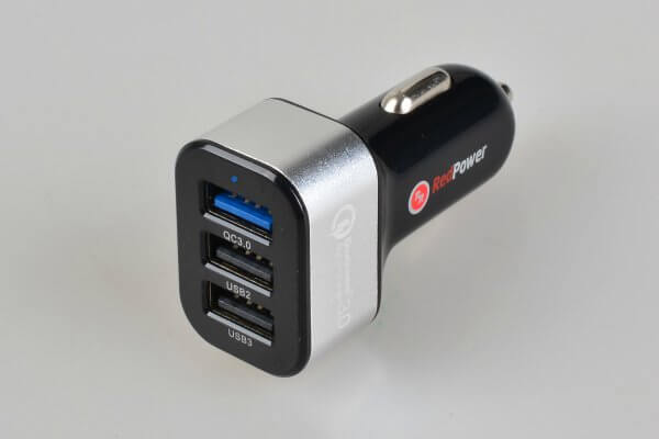 Зарядное устройство от прикуривателя для телефонов от RedPower 3.0А 