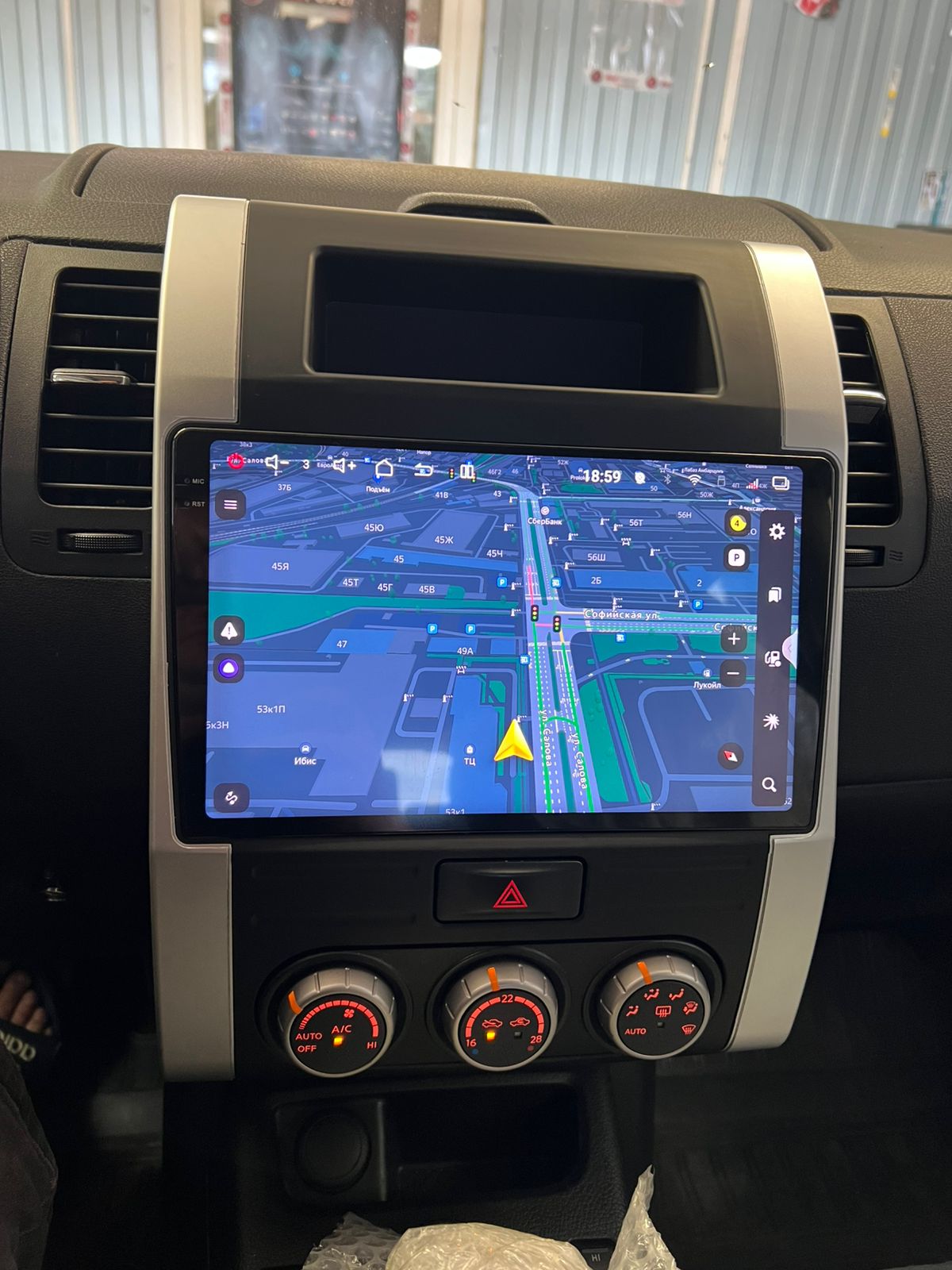 Установленная Автомагнитола RedPower 85001PROmax для Nissan X-Trail T31 с климат-контролем (08.2007-01.2015) + круговой обзор 360 Установленная Автомагнитола RedPower 85001PROmax для Nissan X-Trail T31 с климат-контролем (08.2007-01.2015) + круговой обзор 360