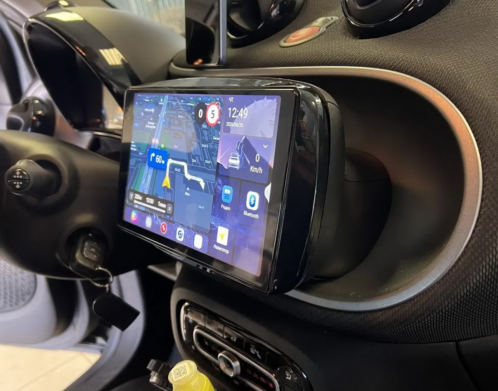 Установленная Автомагнитола RedPower 85371PROmax для Mercedes-Benz Smart 3 (2014-2020)