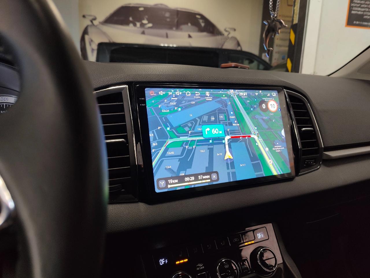 Установленная Автомагнитола RedPower 85405PRO для Skoda Kodiaq (09.2016-н.в.), Karoq (05.2017-н.в.) Установленная Автомагнитола RedPower 85405PRO для Skoda Kodiaq (09.2016-н.в.), Karoq (05.2017-н.в.)