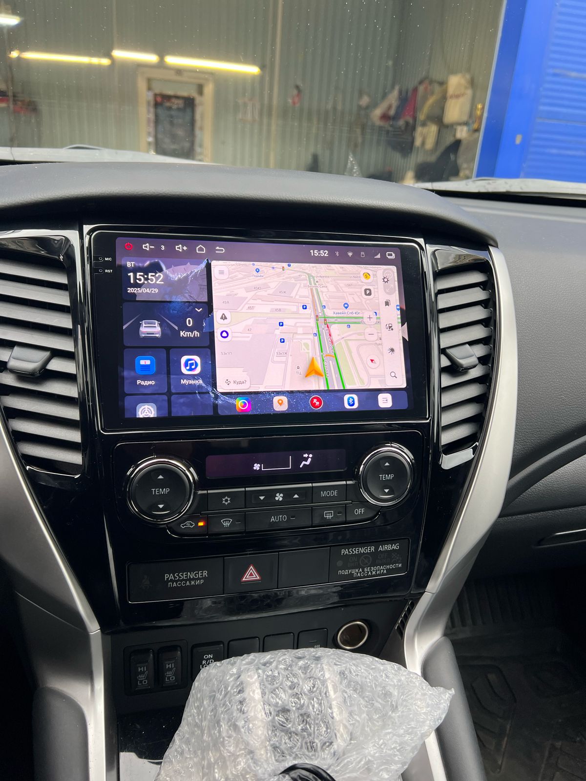 Установленная Автомагнитола RedPower 85423PROmax для Mitsubishi Pajero Sport 3-поколение (07.2016-05.2021) с АКПП Установленная Автомагнитола RedPower 85423PROmax для Mitsubishi Pajero Sport 3-поколение (07.2016-05.2021) с АКПП