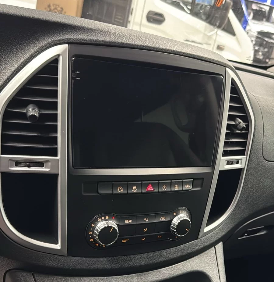 Установленная Автомагнитола RedPower 85668PROmax для Mercedes-Benz Vito 3-поколение W447 (2014-2020) Установленная Автомагнитола RedPower 85668PROmax для Mercedes-Benz Vito 3-поколение W447 (2014-2020)