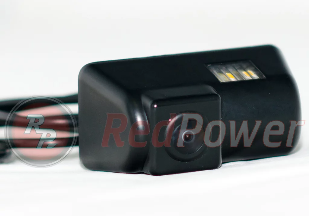 Камера парковки RedPower цельная на Ford Transit Камера парковки RedPower цельная на Ford Transit