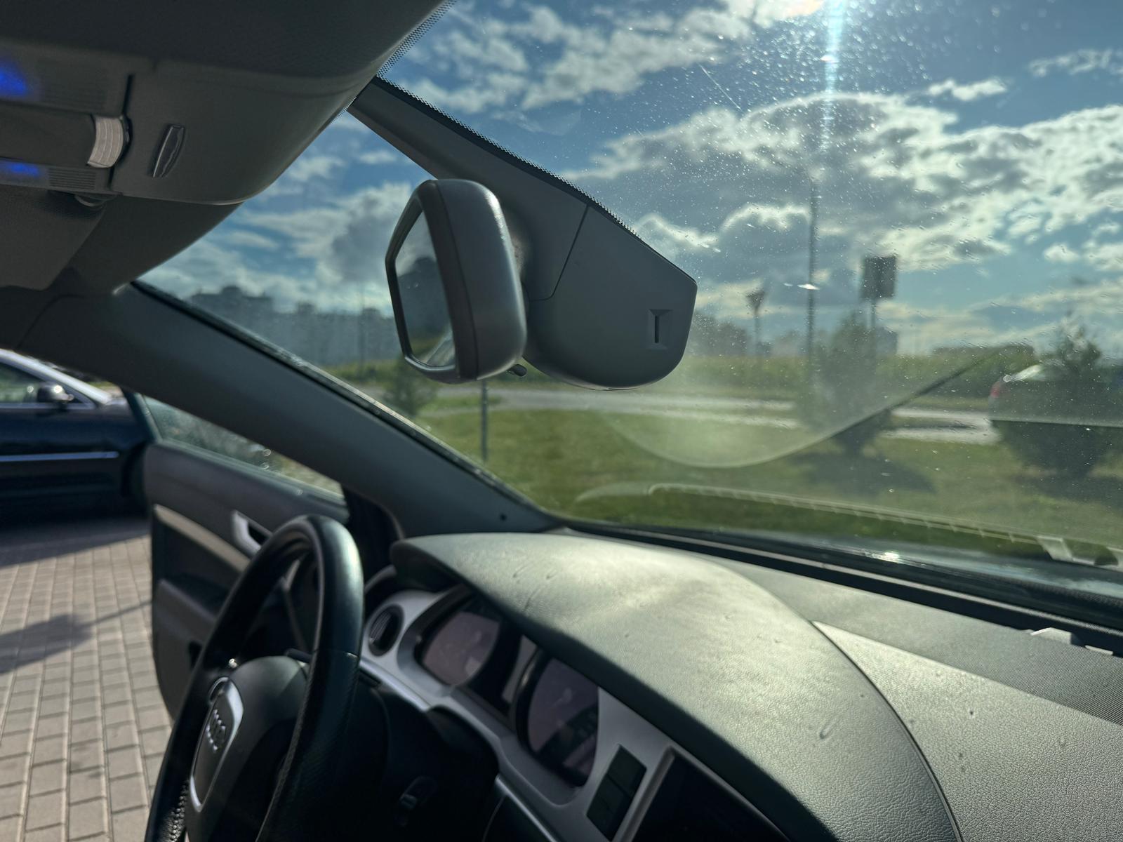 Установленный Штатный видеорегистратор RedPower DVR-AUD2-G для Audi (2005-2014) серый Установленный Штатный видеорегистратор RedPower DVR-AUD2-G для Audi (2005-2014) серый