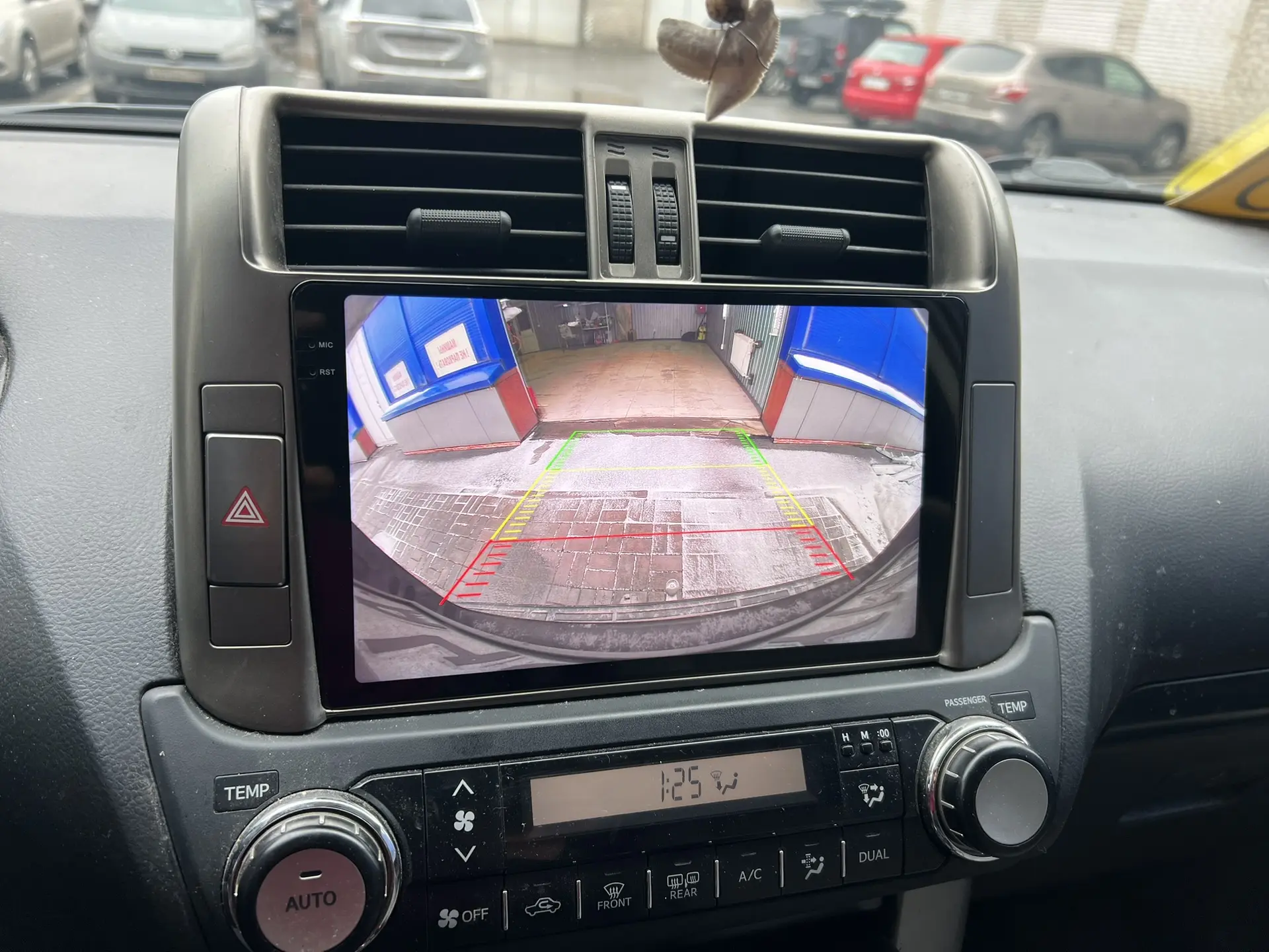 Автомагнитола RedPower 85065G для Toyota Land Cruiser Prado 150 (09.2009-10.2013) Автомагнитола RedPower 85065G для Toyota Land Cruiser Prado 150 (09.2009-10.2013)