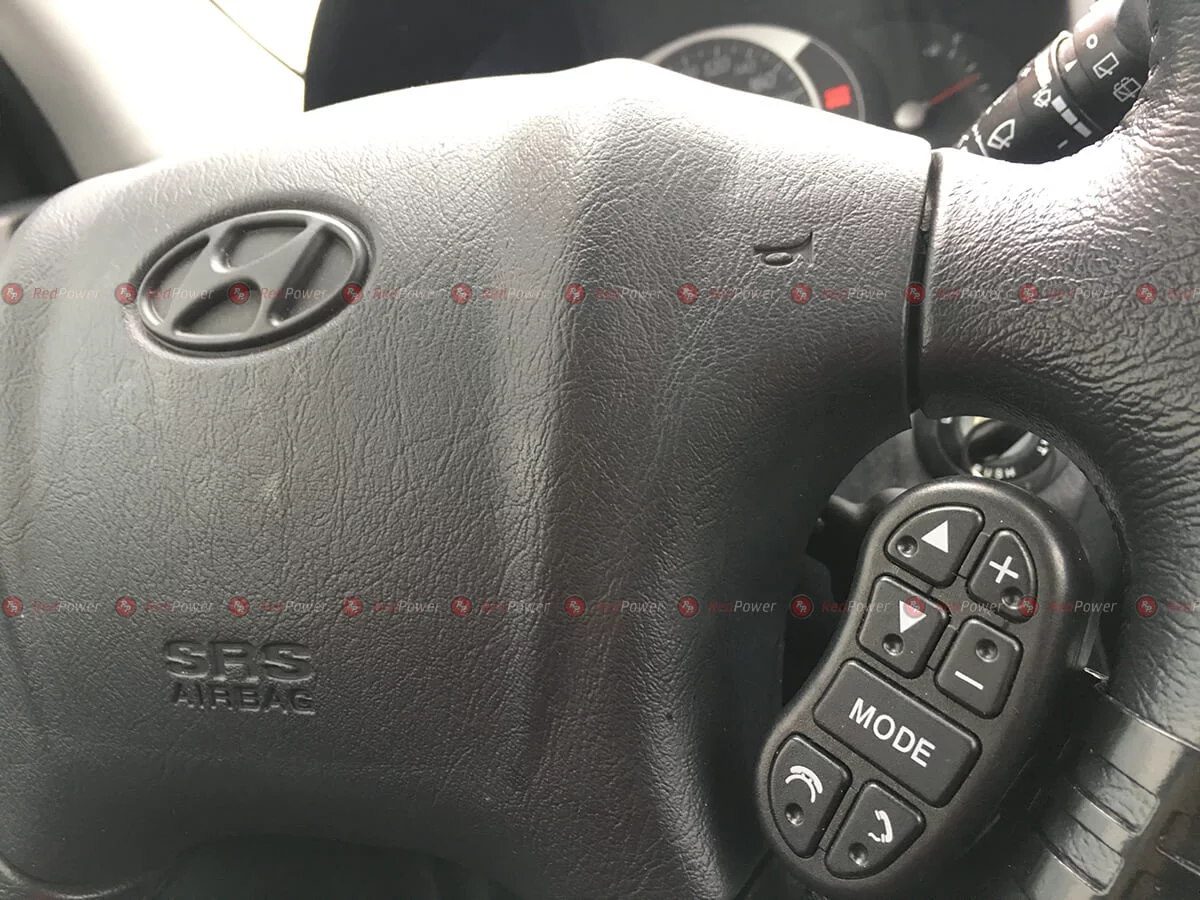 Джойстик на руль универсальный для автомагнитол Джойстик на руль универсальный для автомагнитол