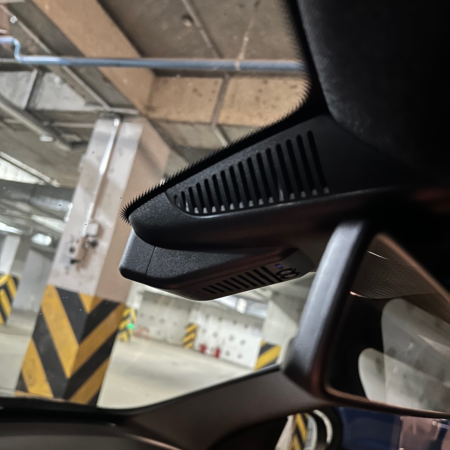 Установленный регистратор RedPower DVR-MBC-G Установленный регистратор RedPower DVR-MBC-G