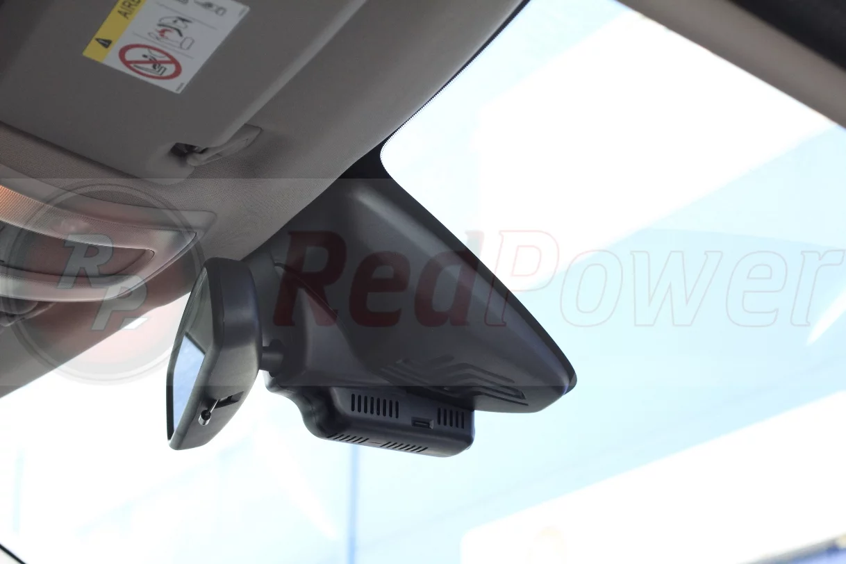 Штатный двухканальный видеорегистратор RedPower DVR-VOL2-G DUAL для Volvo XC60 (2011-2017)
